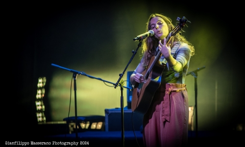 Cagliari: Sandra Bautista trionfa al Premio Andrea...